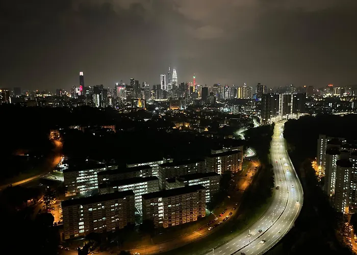 Seasons Gardens Wangsa Maju, Kl - 3 Bedroom Apartment